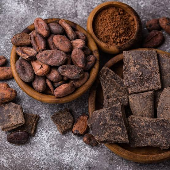 Cacao beans, raw cacao and chocolate